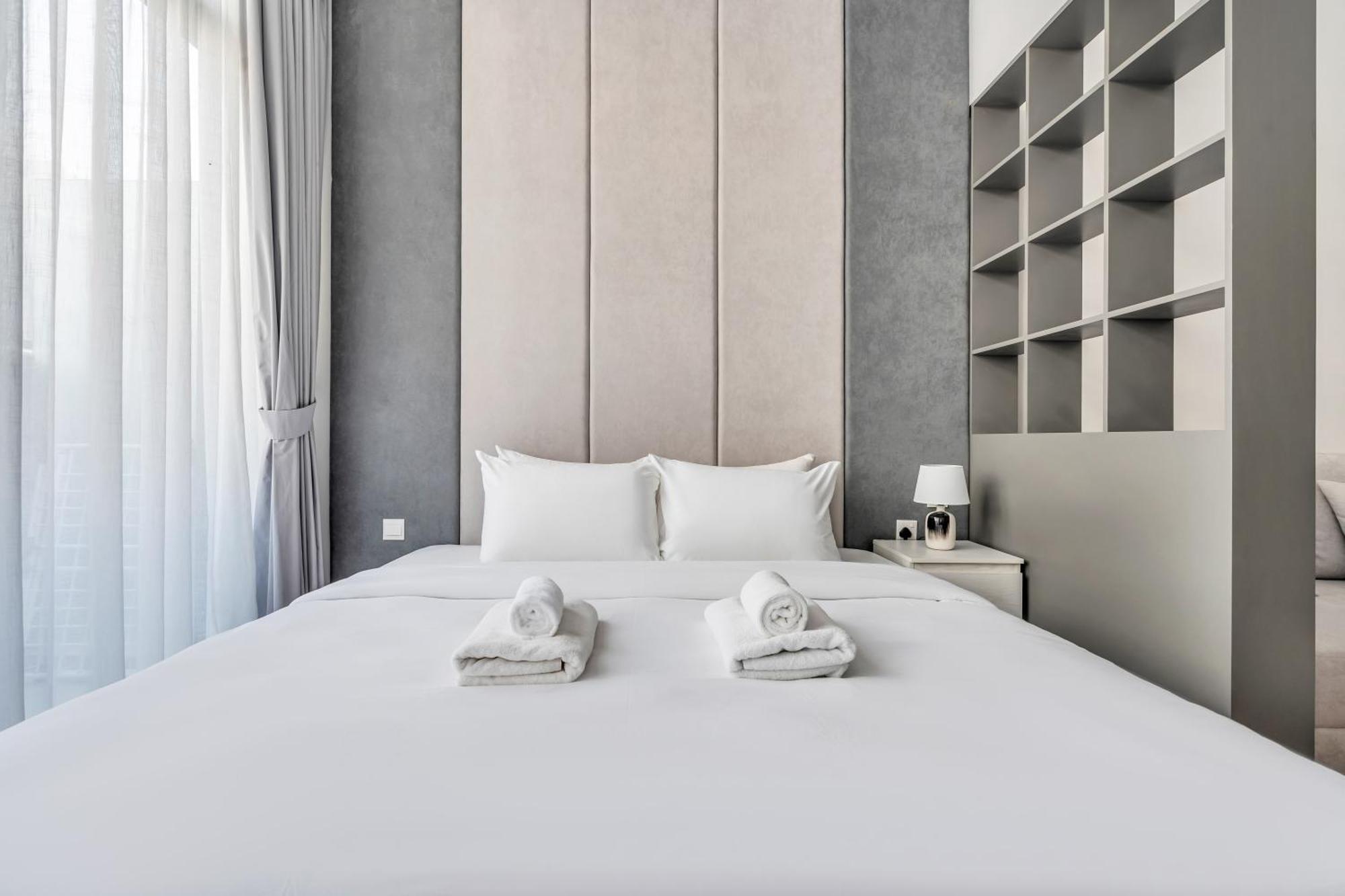 Apartment Dayf-ser03 Brand New With Balcony In Jvc Dubai