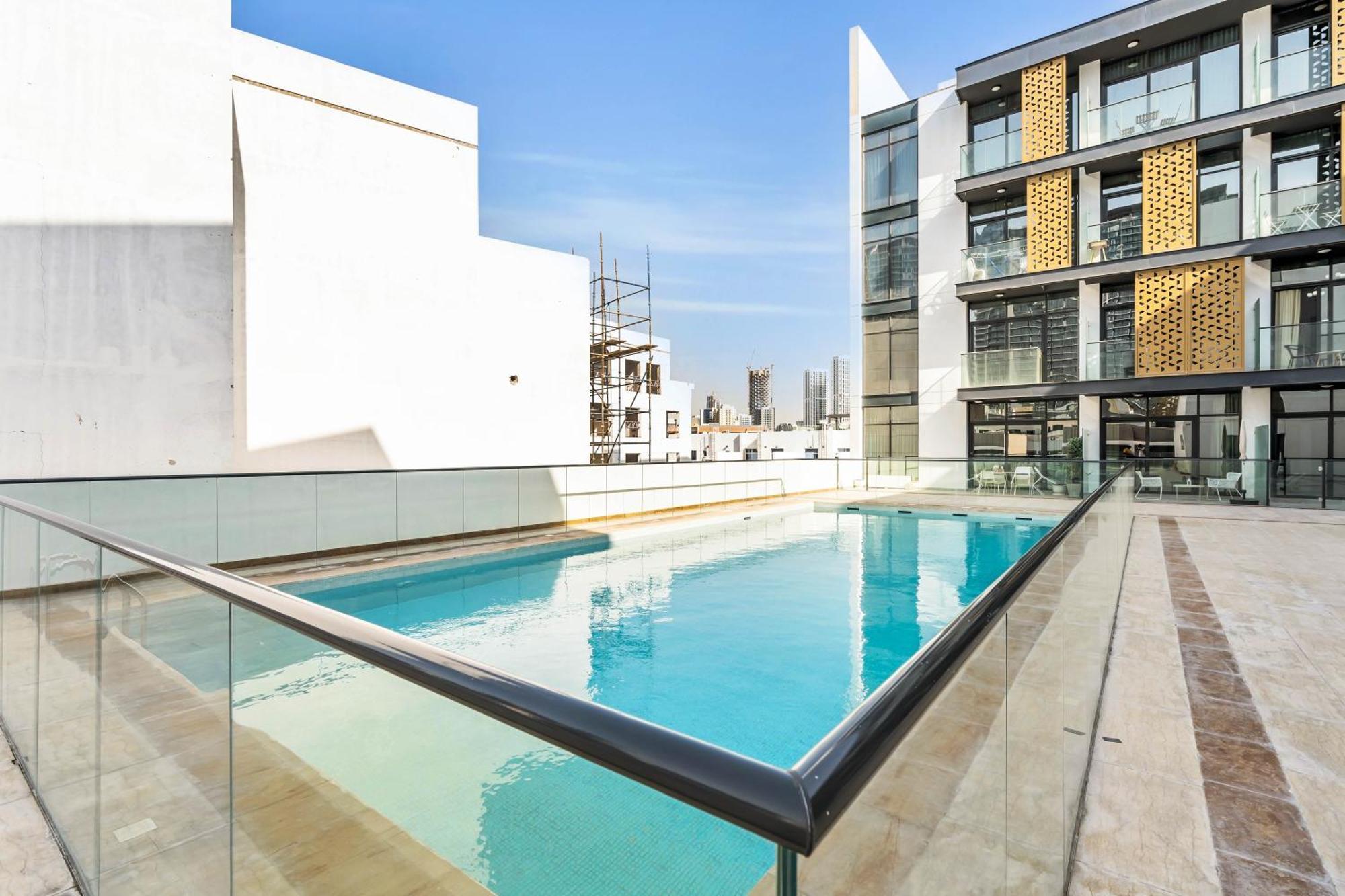 Dayf-ser03 Brand New With Balcony In Jvc * Dubai